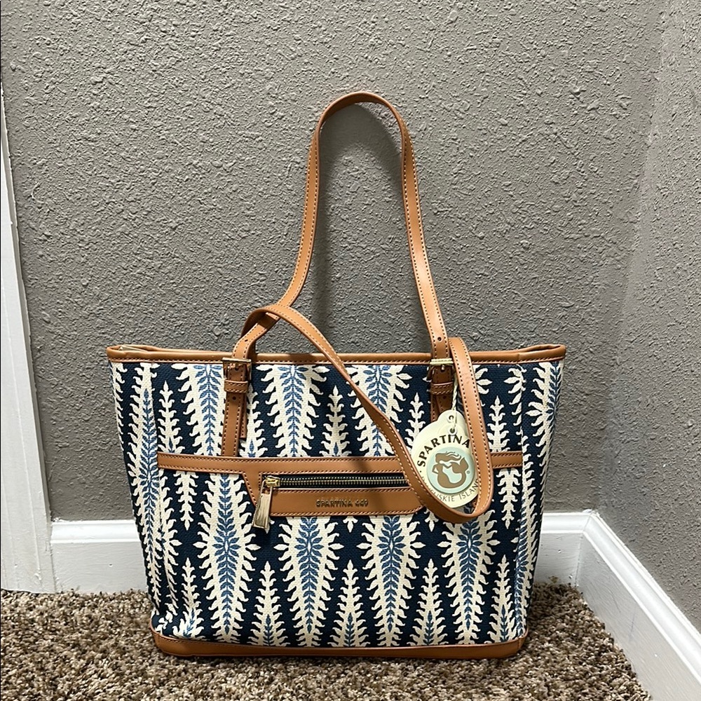 Spartina 449 Blue and Cream Leaf Tote